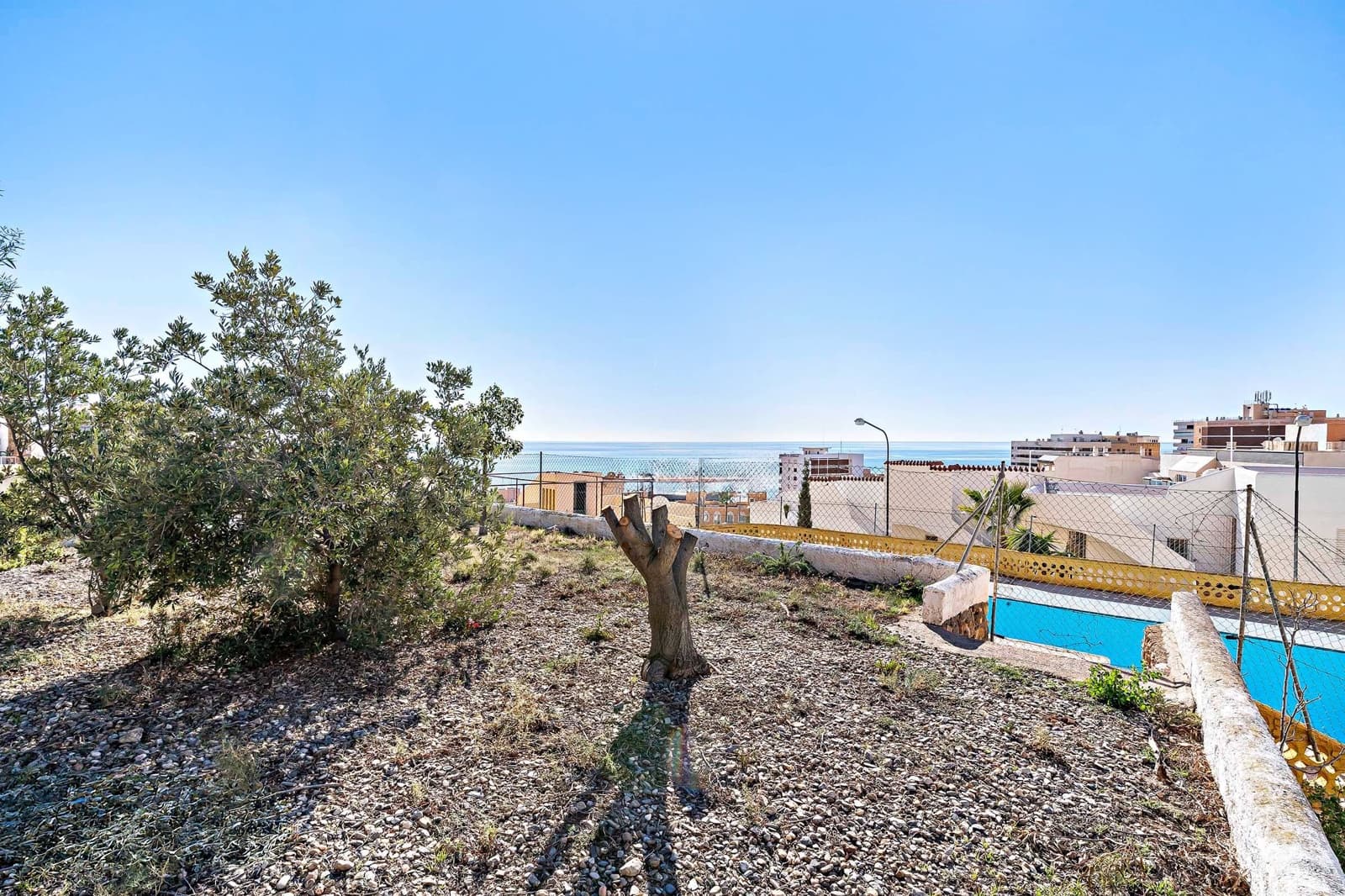 6 bedroom Terraced Villa for sale in Aguadulce (Almeria) with garage - € 550,000 (Ref: 9551464)