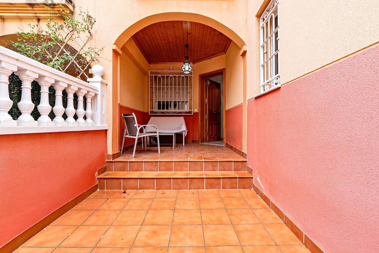 3 bedroom Terraced Villa for sale in Huercal de Almeria with garage - € 265,000 (Ref: 9555819)