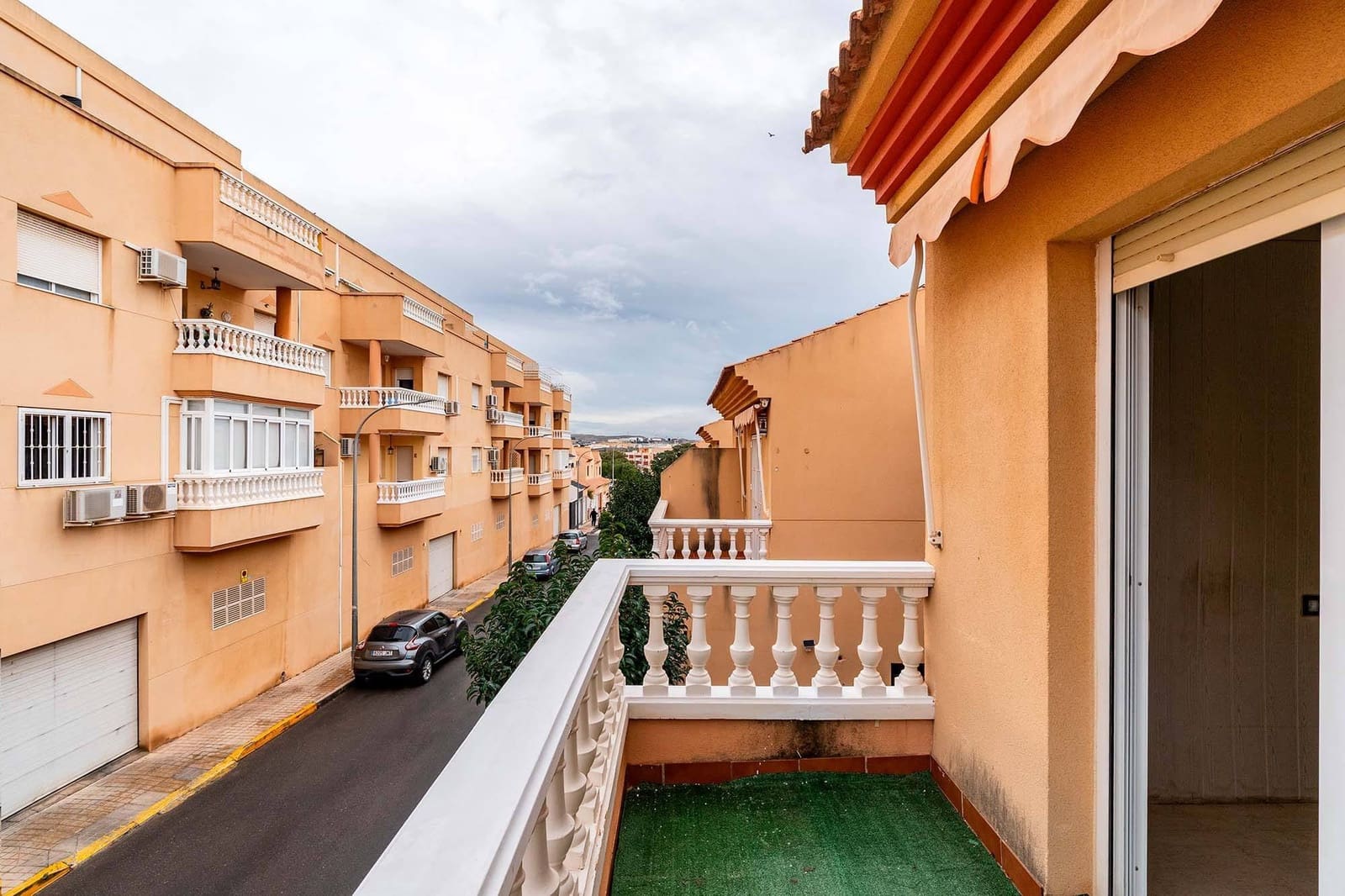 3 bedroom Terraced Villa for sale in Huercal de Almeria with garage - € 265,000 (Ref: 9555819)