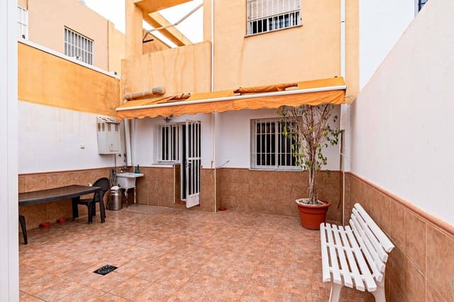 3 chambre Villa/Maison Mitoyenne à vendre à Huércal de Almería avec garage - 265 000 € (Ref: 9555819)