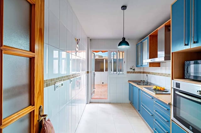 3 sovrum Radhus till salu i Huércal de Almería med garage - 245 000 € (Ref: 9555819)