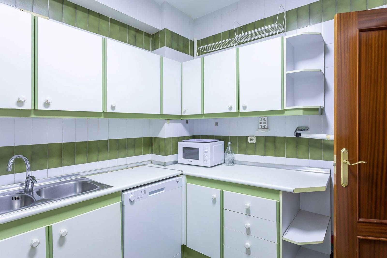 2 makuuhuone Asunto myytävänä paikassa Almeria kaupunki - 180 000 € (Ref: 9565224)