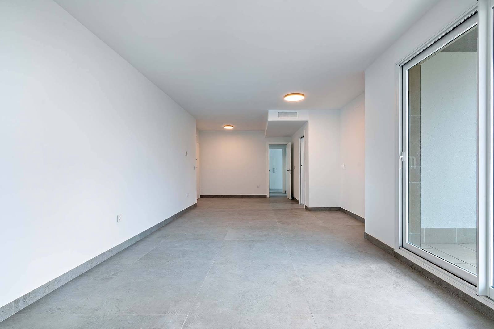 2 makuuhuone Asunto vuokrattavana paikassa Almeria kaupunki mukana uima-altaan 
autotalli - 950 € (Ref: 9565225)