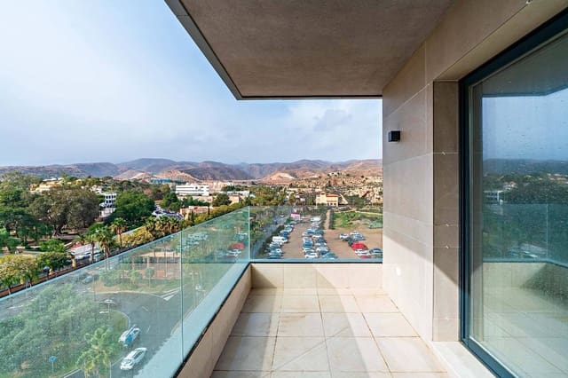 2 makuuhuone Asunto vuokrattavana paikassa Almería kaupunki mukana uima-altaan 
autotalli - 950 € (Ref: 9565225)