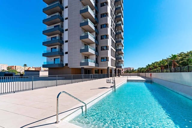 2 makuuhuone Asunto vuokrattavana paikassa Almería kaupunki mukana uima-altaan 
autotalli - 950 € (Ref: 9565225)