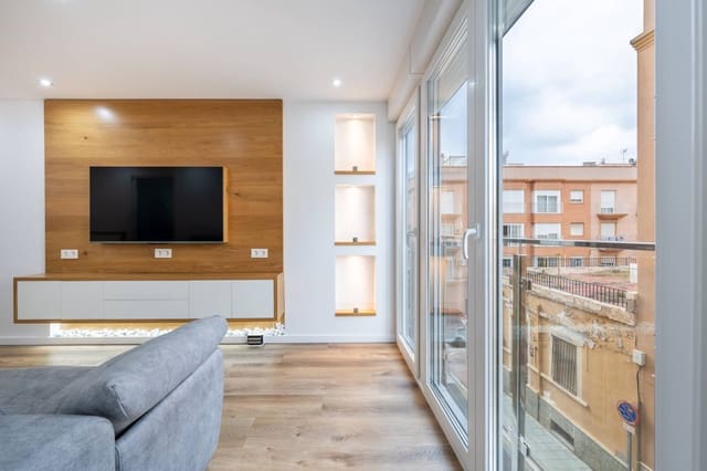 3 quarto Apartamento para venda em Almeria cidade - 199 900 € (Ref: 9574616)