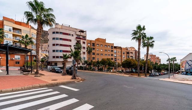 Erhverv til salg i Aguadulce (Almeria), Roquetas de Mar - € 140.000 (Ref: 9599510)