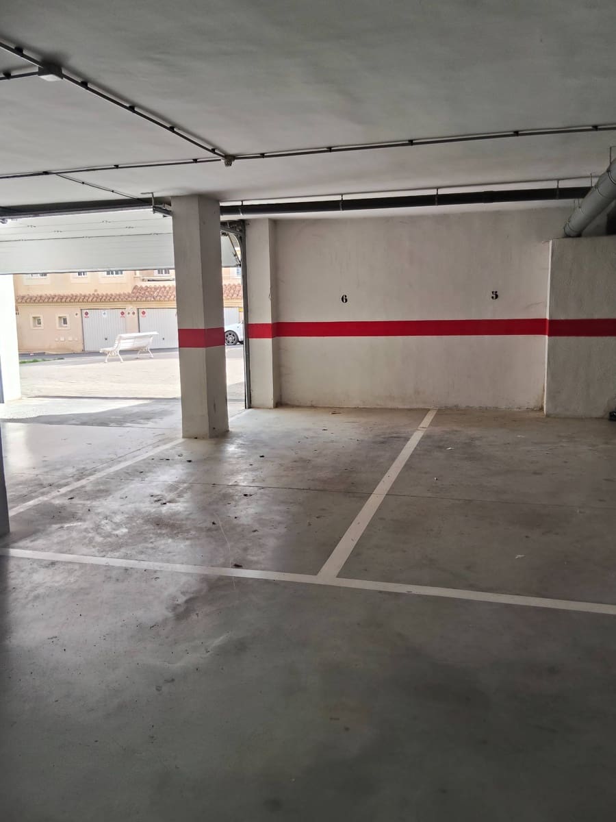 2 bedroom Flat for sale in La Envia Golf with pool garage - € 155,000 (Ref: 9599511)