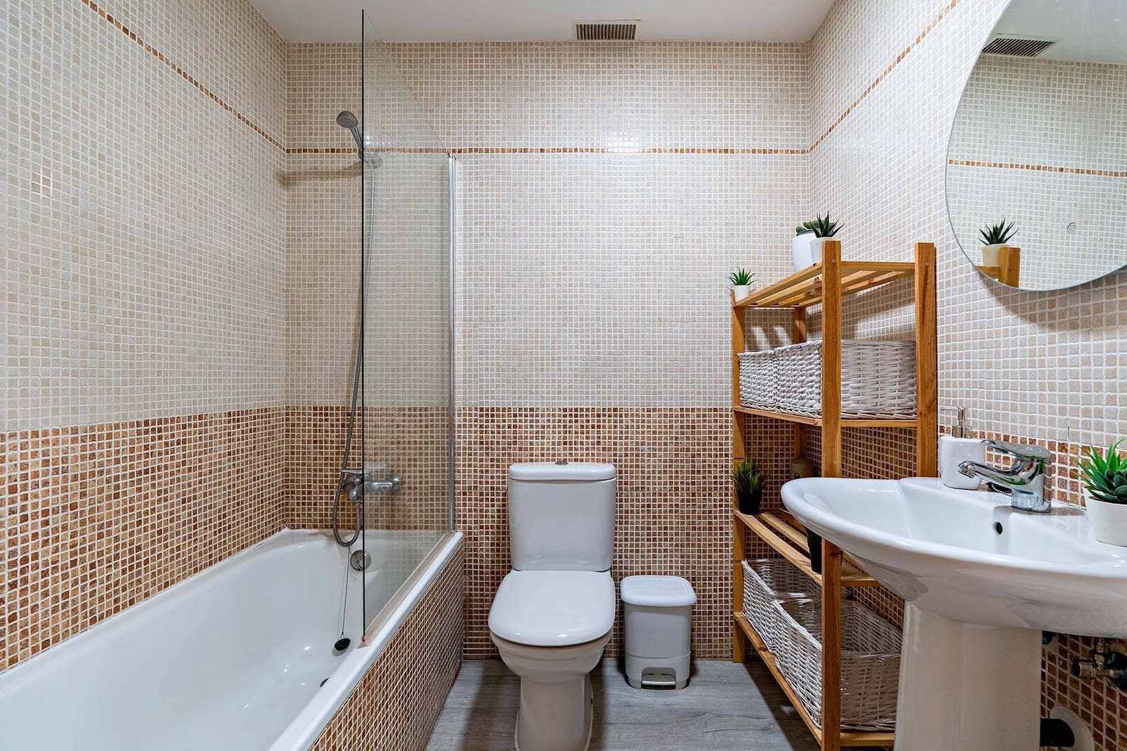 2 bedroom Flat for sale in La Envia Golf with pool garage - € 155,000 (Ref: 9599511)