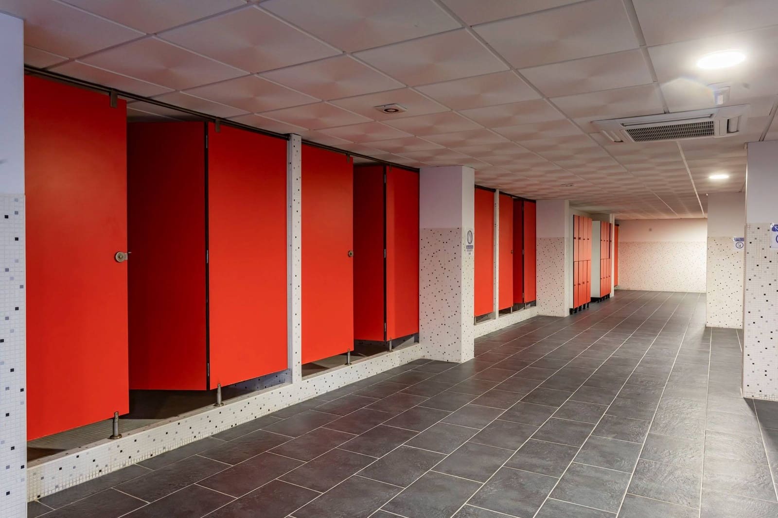 2 bedroom Flat for sale in La Envia Golf with pool garage - € 155,000 (Ref: 9599511)