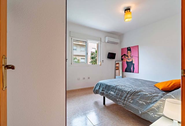 3 makuuhuone Asunto myytävänä paikassa Huércal de Almería mukana uima-altaan - 140 000 € (Ref: 9599512)