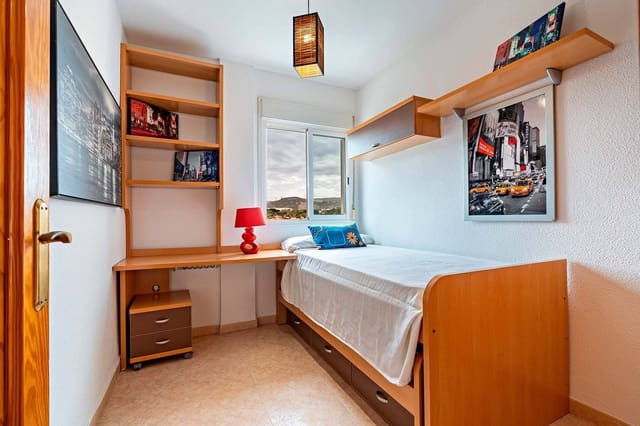 3 makuuhuone Asunto myytävänä paikassa Huércal de Almería mukana uima-altaan - 140 000 € (Ref: 9599512)