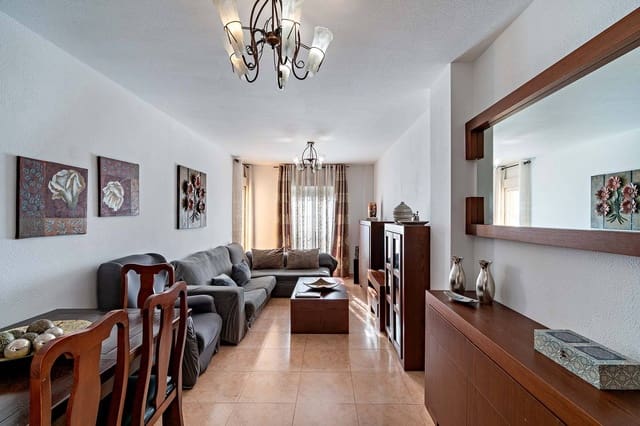 3 soveværelse Lejlighed til salg i Roquetas de Mar med garage - € 140.000 (Ref: 9602648)