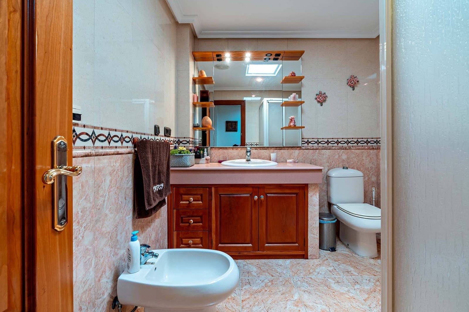 4 soveværelse Erhverv til salg i Aguadulce (Almeria) med garage - € 699.000 (Ref: 9634232)