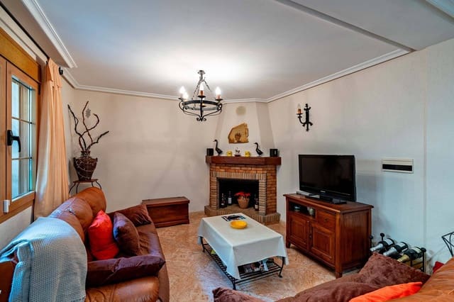 4 slaapkamer Commercieel te koop in Aguadulce (Almeria), Roquetas de Mar met garage - € 699.000 (Ref: 9634232)