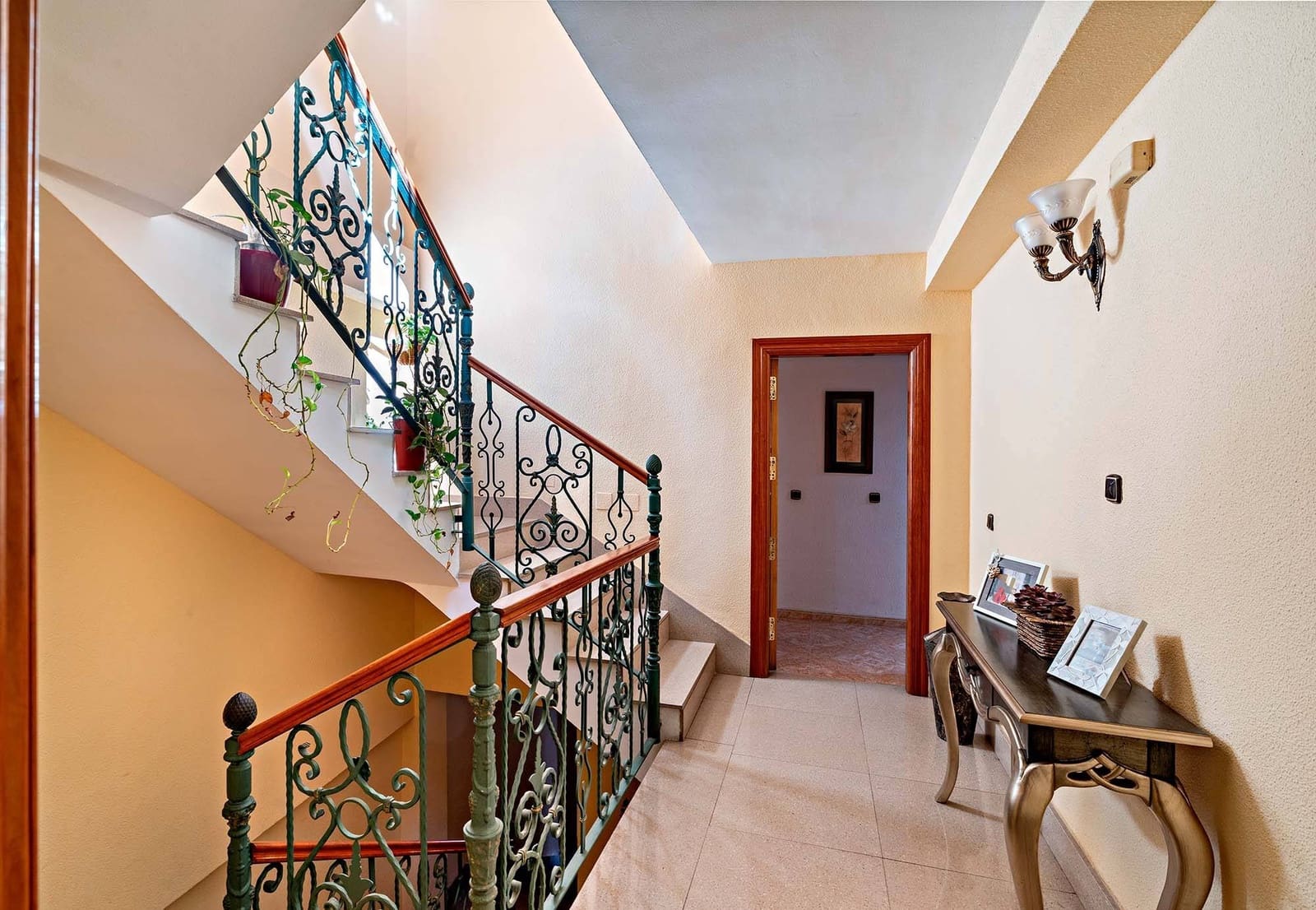 4 soveværelse Erhverv til salg i Aguadulce (Almeria) med garage - € 699.000 (Ref: 9634232)