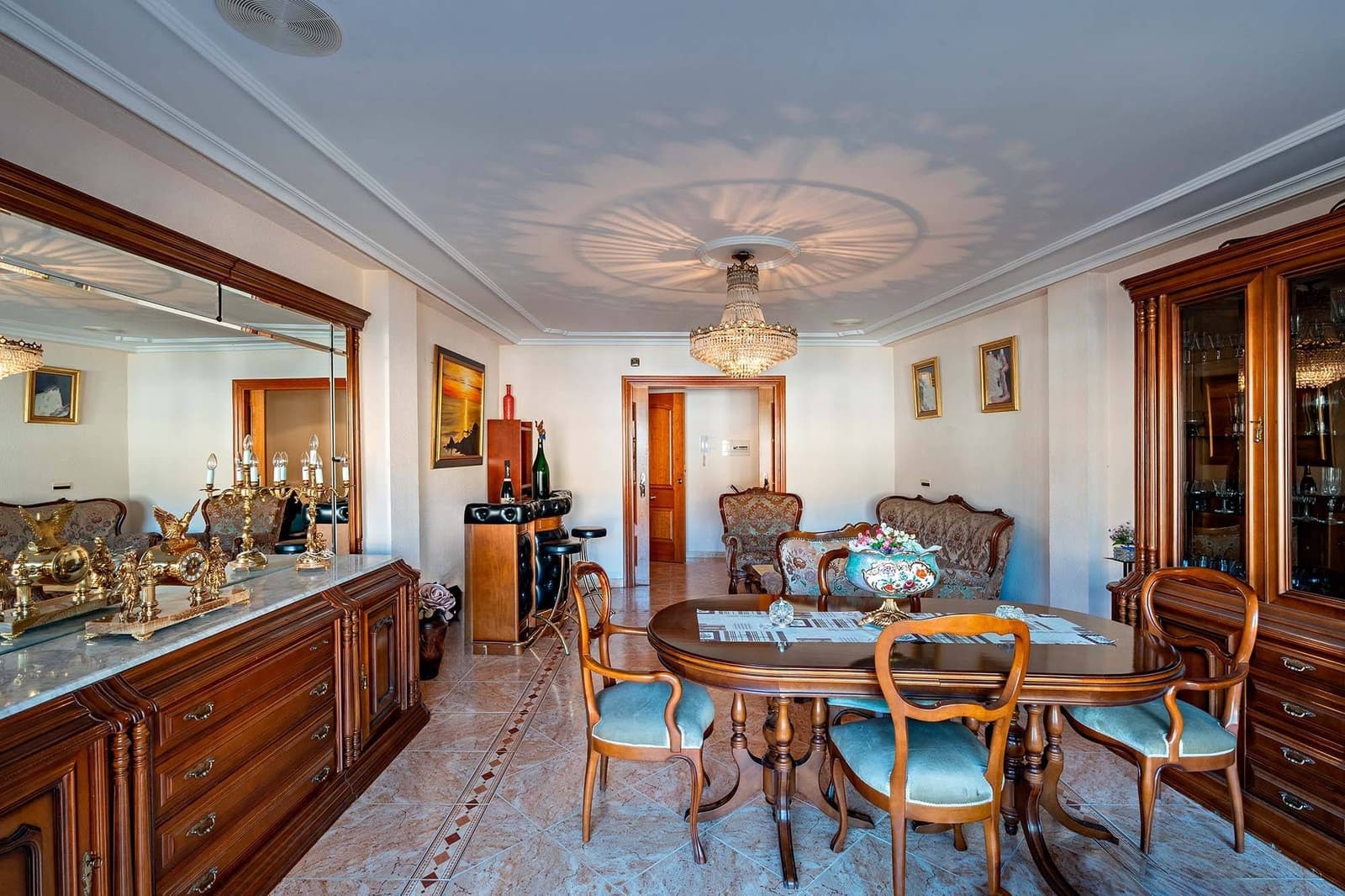 4 camera da letto Commerciale in vendita in Aguadulce (Almeria) con garage - 590.000 € (Rif: 9634232)