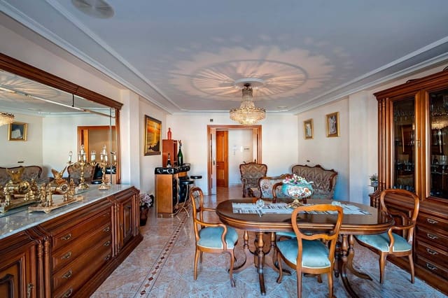4 sypialnia Komercyjne na sprzedaż w Aguadulce (Almeria), Roquetas de Mar z garażem - 590 000 € (Ref: 9634232)