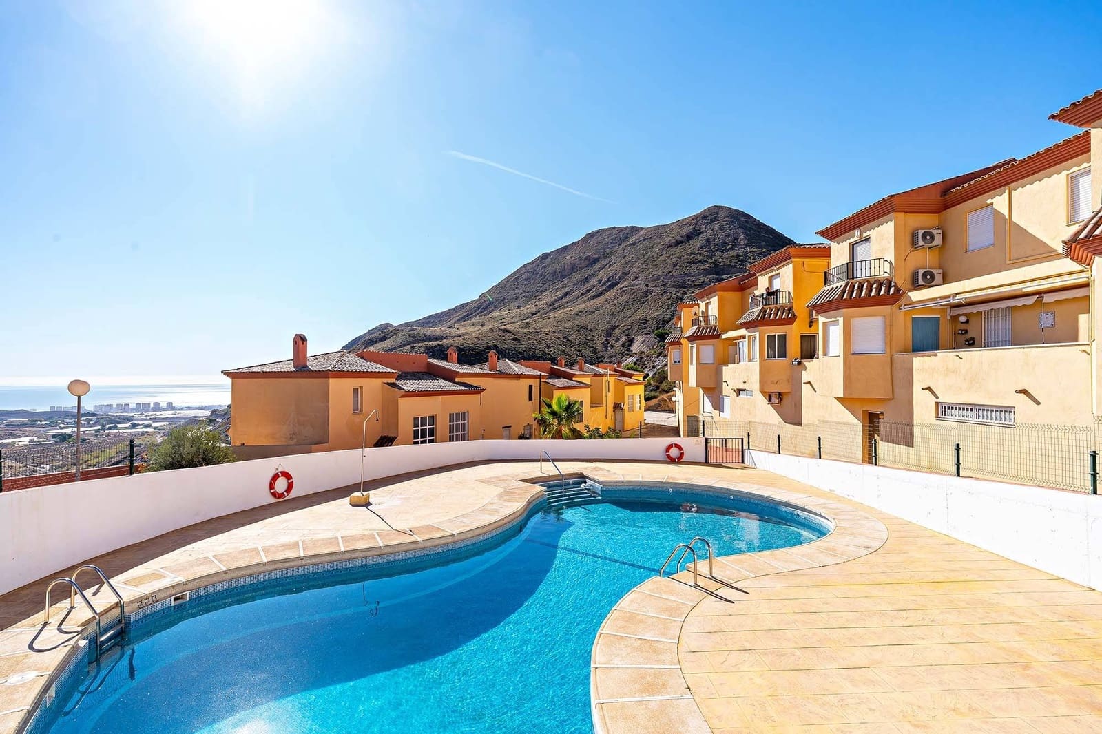 2 makuuhuone Huoneisto vuokrattavana paikassa La Envia Golf mukana uima-altaan 
autotalli - 700 € (Ref: 9651935)