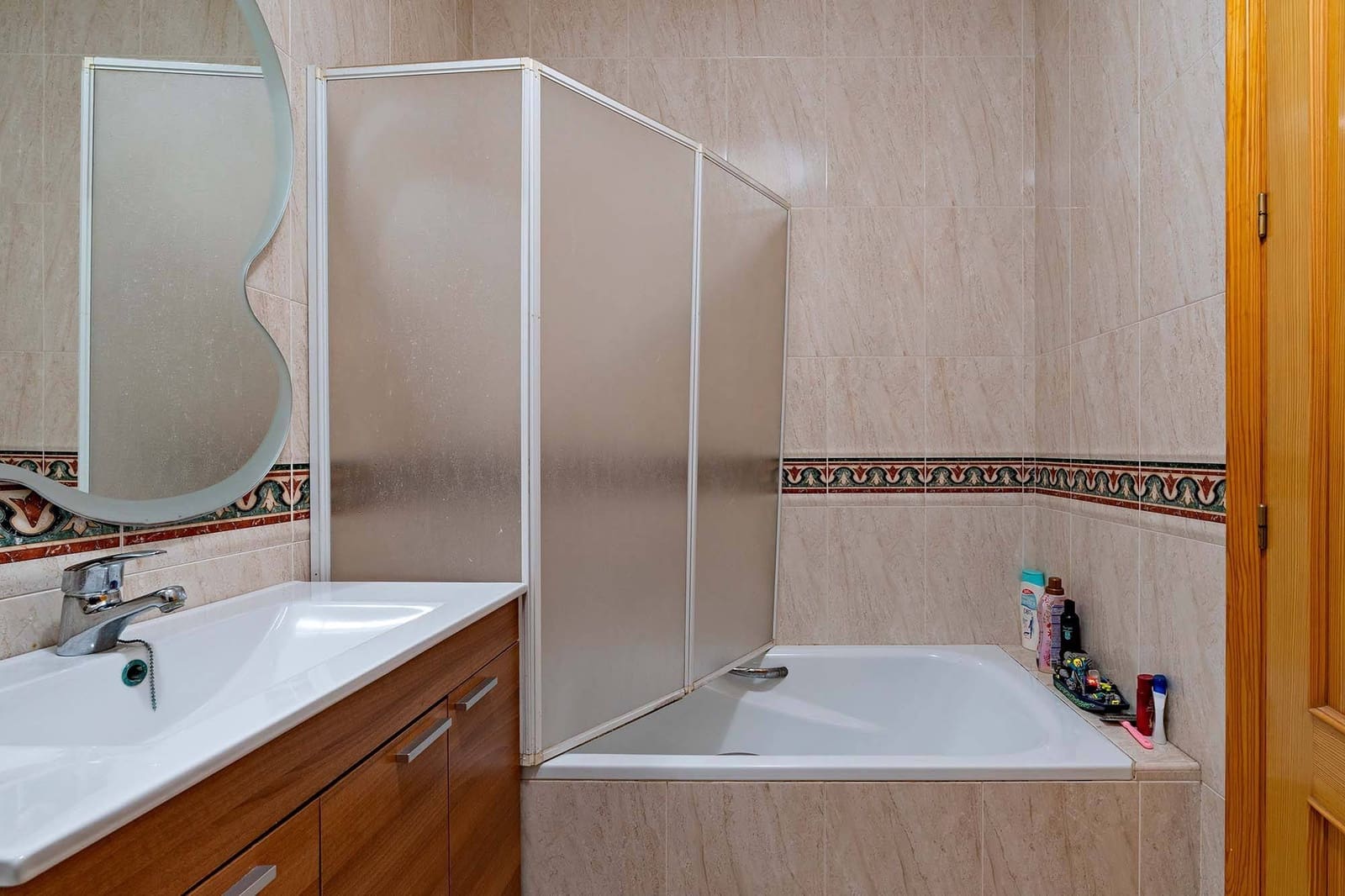 4 soveværelse Rækkehus til salg i El Parador de las Hortichuelas med garage - € 270.000 (Ref: 9695313)