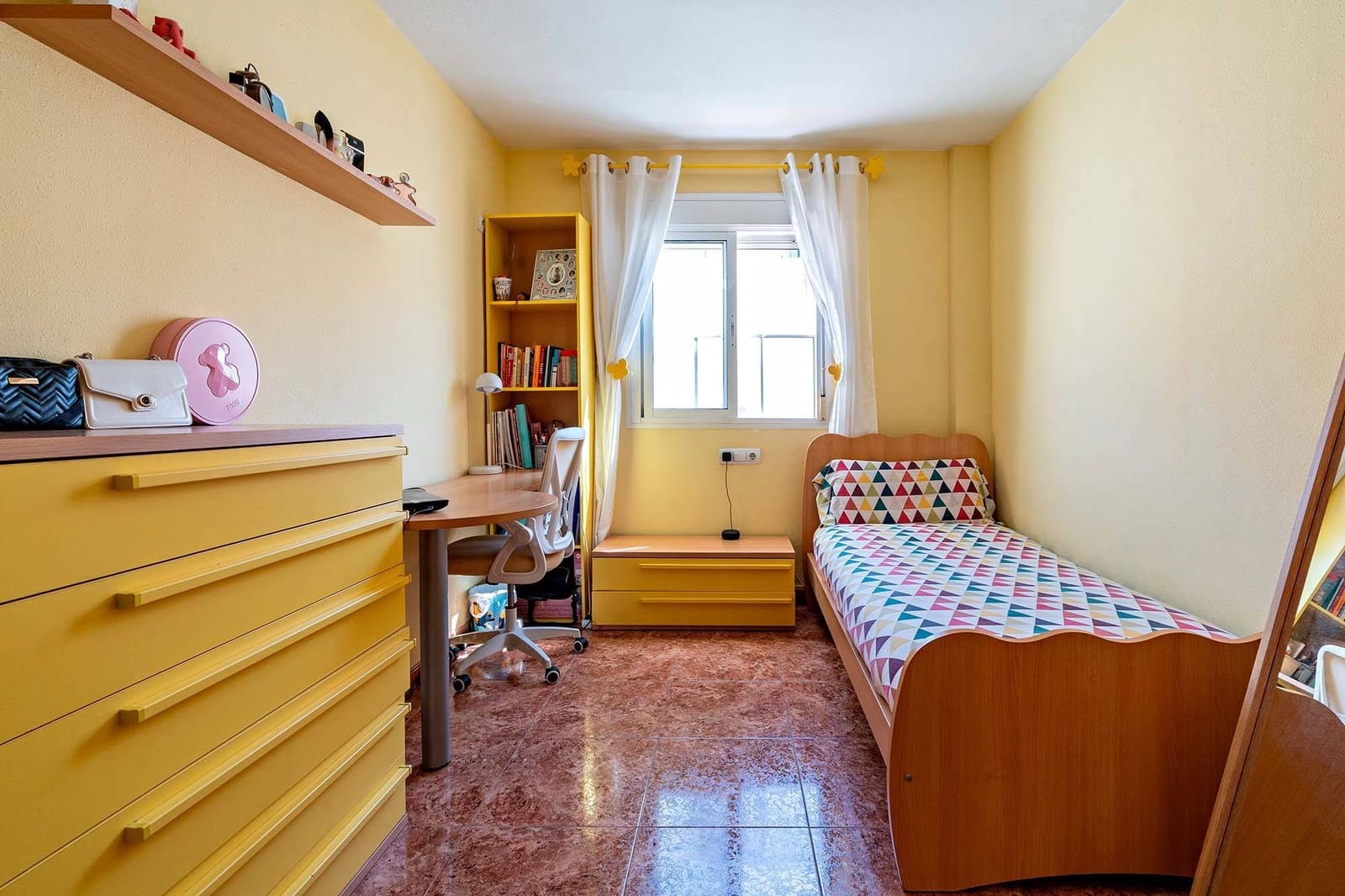 4 soveværelse Rækkehus til salg i El Parador de las Hortichuelas med garage - € 270.000 (Ref: 9695313)