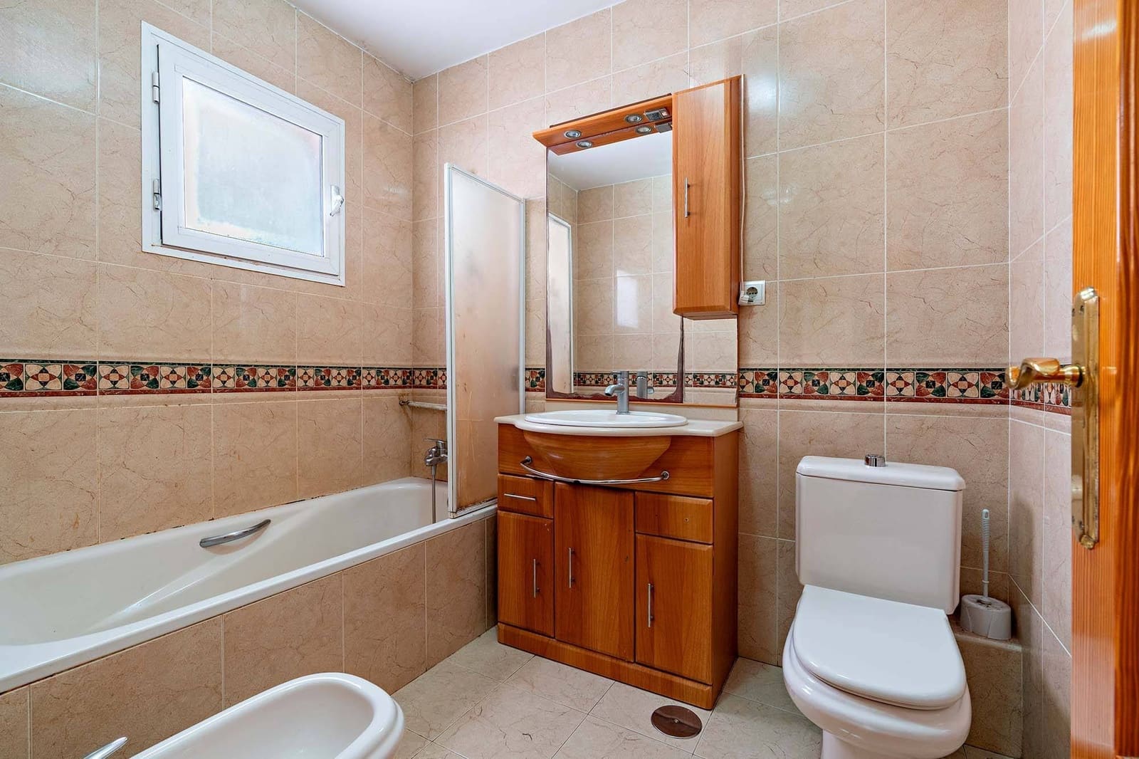 4 soveværelse Rækkehus til salg i El Parador de las Hortichuelas med garage - € 270.000 (Ref: 9695313)