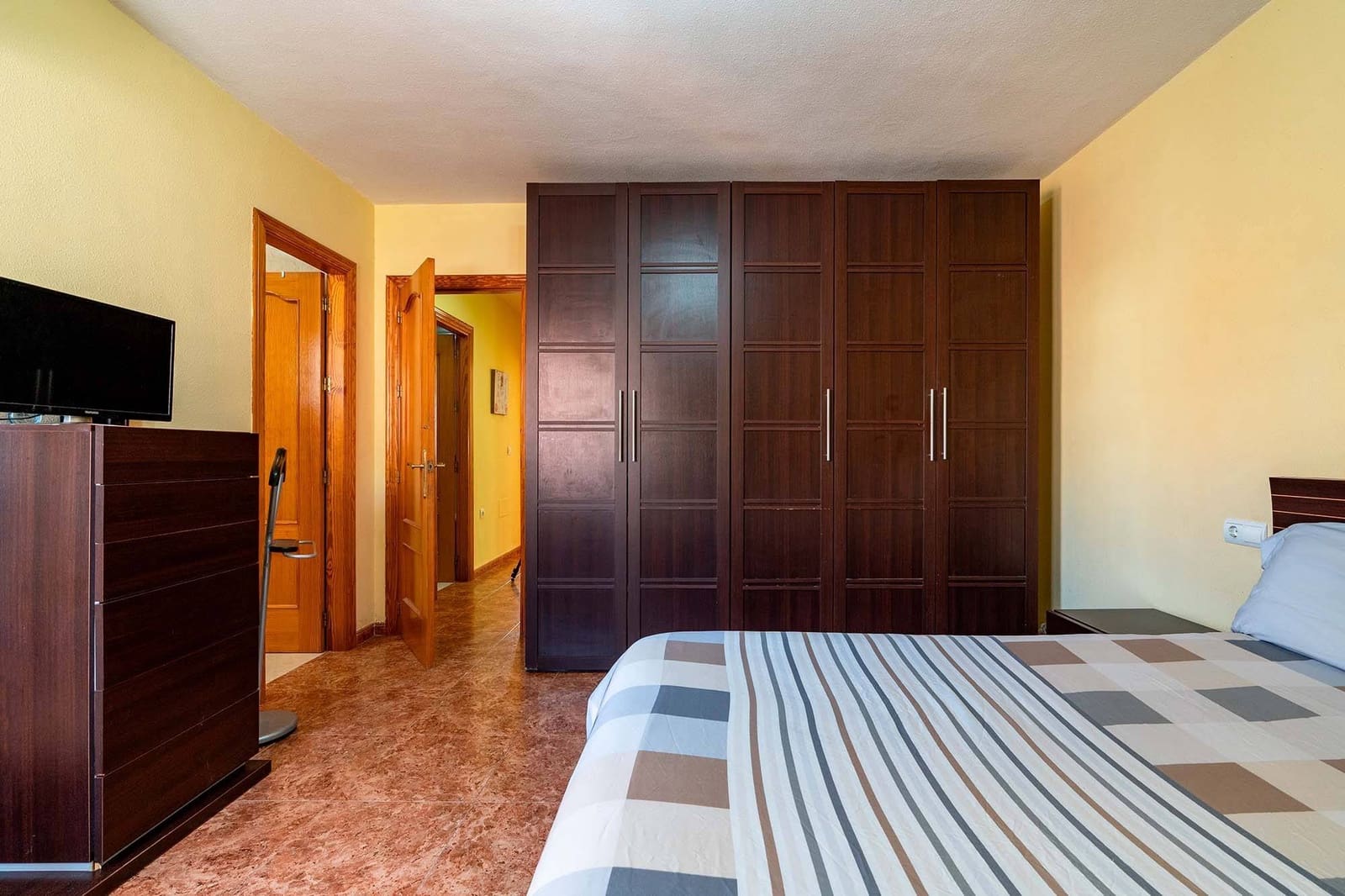 4 soveværelse Rækkehus til salg i El Parador de las Hortichuelas med garage - € 270.000 (Ref: 9695313)