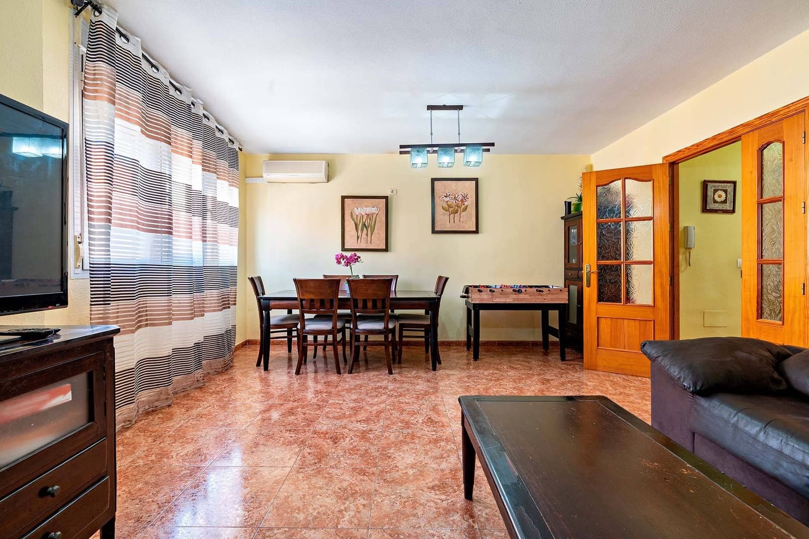 4 soveværelse Rækkehus til salg i El Parador de las Hortichuelas med garage - € 270.000 (Ref: 9695313)