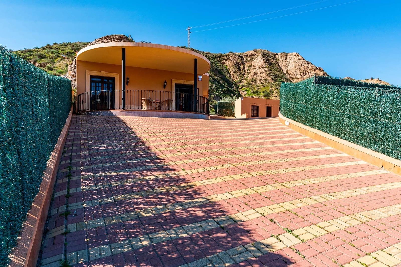 3 bedroom Finca/Country House for sale in Gador with pool - € 395,000 (Ref: 9698815)