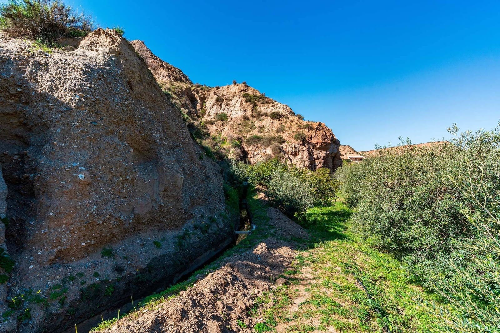 3 bedroom Finca/Country House for sale in Gador with pool - € 395,000 (Ref: 9698815)