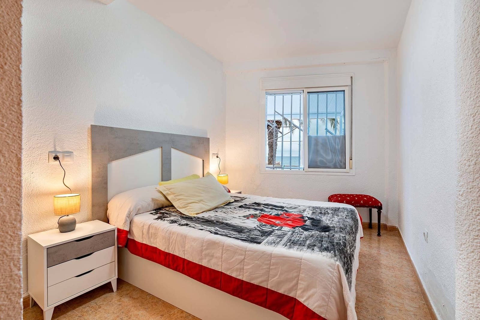 2 bedroom Flat for rent in Aguadulce (Almeria) - € 650 (Ref: 9701606)