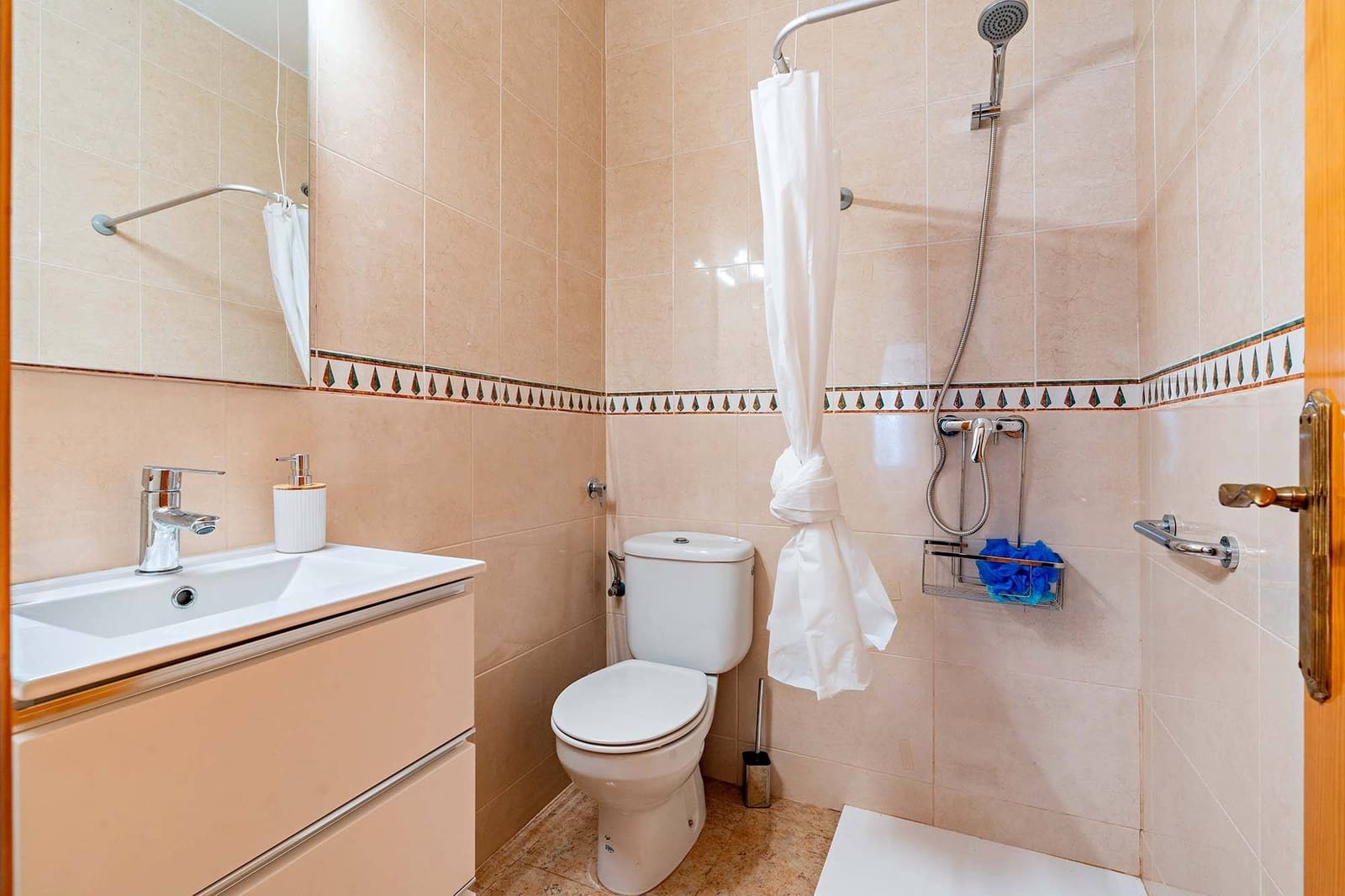 2 bedroom Flat for rent in Aguadulce (Almeria) - € 650 (Ref: 9701606)