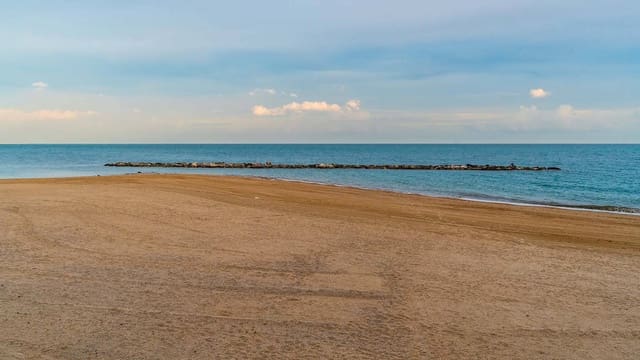 2 slaapkamer Flat te huur in Aguadulce (Almeria), Roquetas de Mar - € 650 (Ref: 9701606)