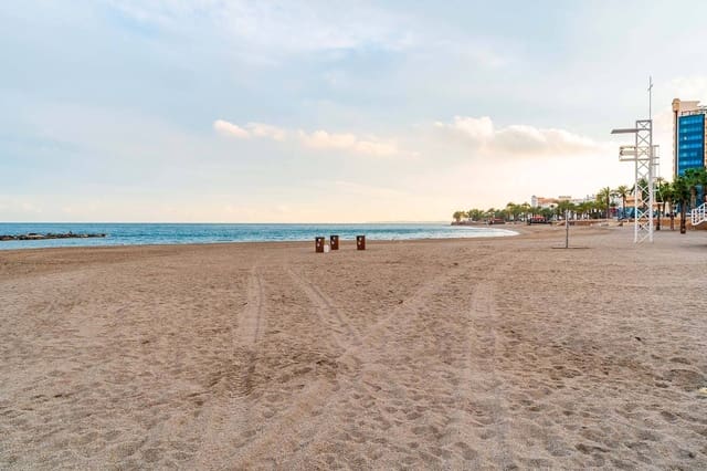 2 slaapkamer Flat te huur in Aguadulce (Almeria), Roquetas de Mar - € 650 (Ref: 9701606)