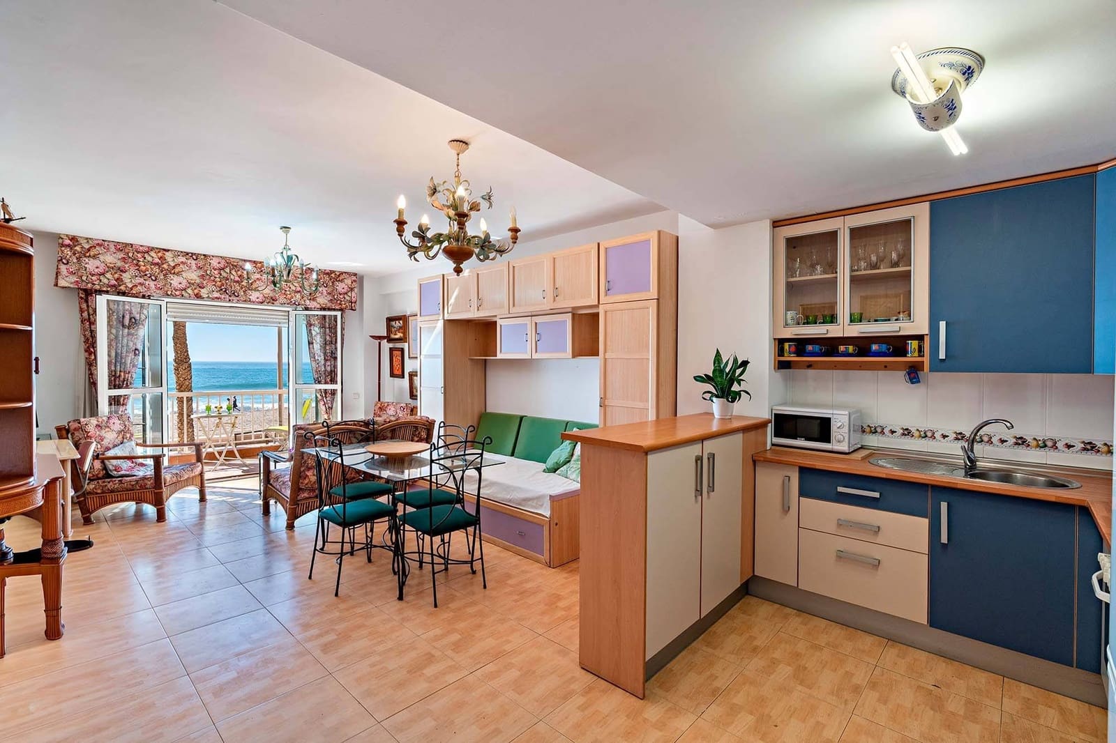 1 slaapkamer Flat te koop in Almeria stad - € 210.000 (Ref: 9707523)