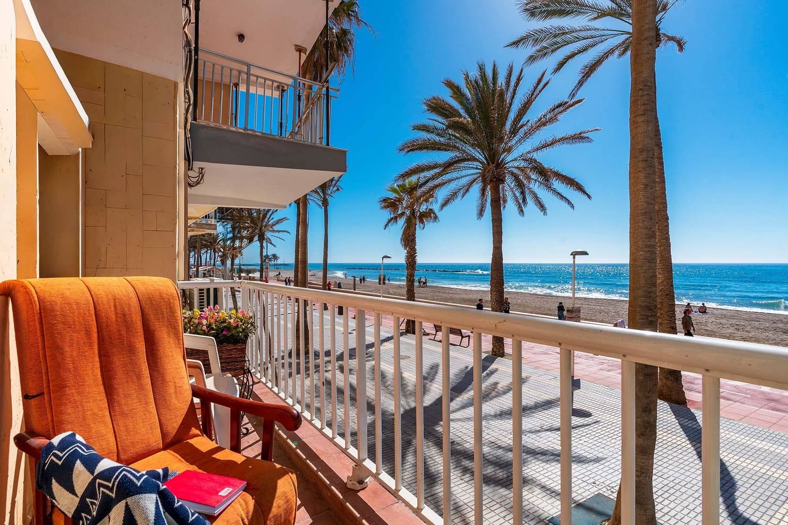 1 slaapkamer Flat te koop in Almeria stad - € 210.000 (Ref: 9707523)