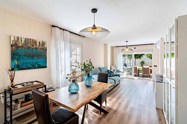 2 soverom Leilighet til salgs i Roquetas de Mar med svømmebasseng - € 250 000 (Ref: 9726624)