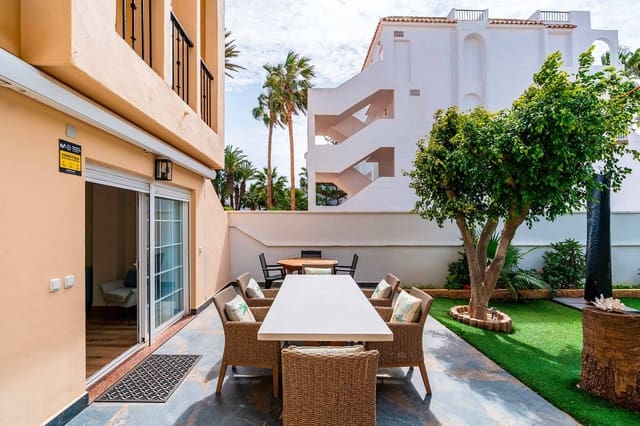 2 soverom Leilighet til salgs i Roquetas de Mar med svømmebasseng - € 250 000 (Ref: 9726624)