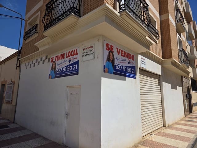 Comercial para venda em El Parador de las Hortichuelas, Roquetas de Mar - 79 000 € (Ref: 9735574)