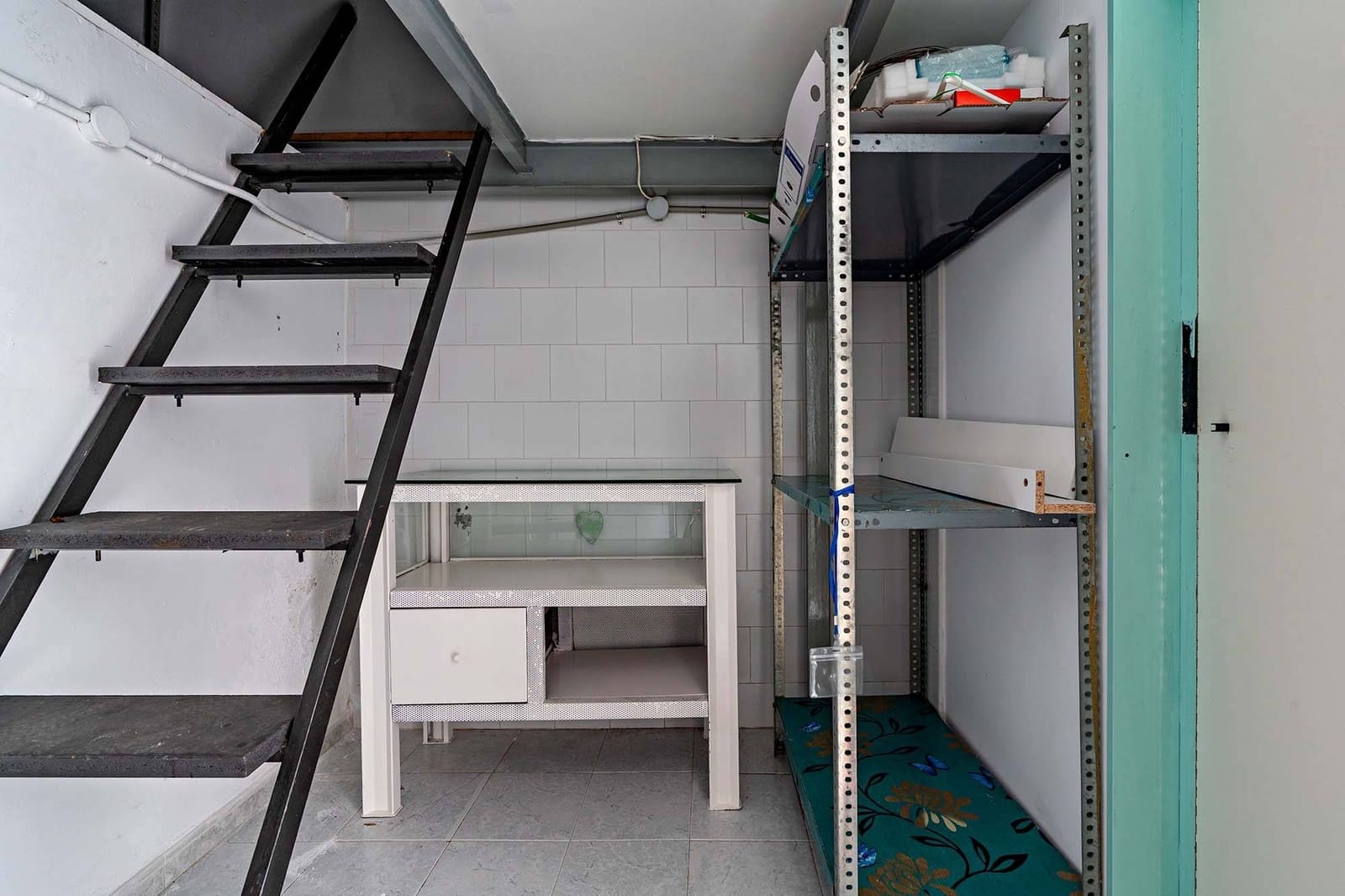 Virksomhed til salg i Almeria by - € 85.000 (Ref: 9751999)