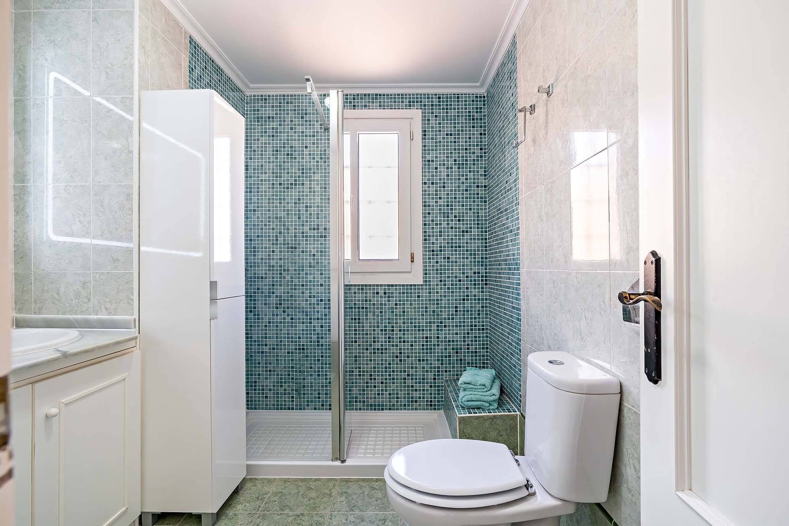 2 makuuhuone Asunto myytävänä paikassa Roquetas de Mar mukana uima-altaan - 229 000 € (Ref: 9761964)