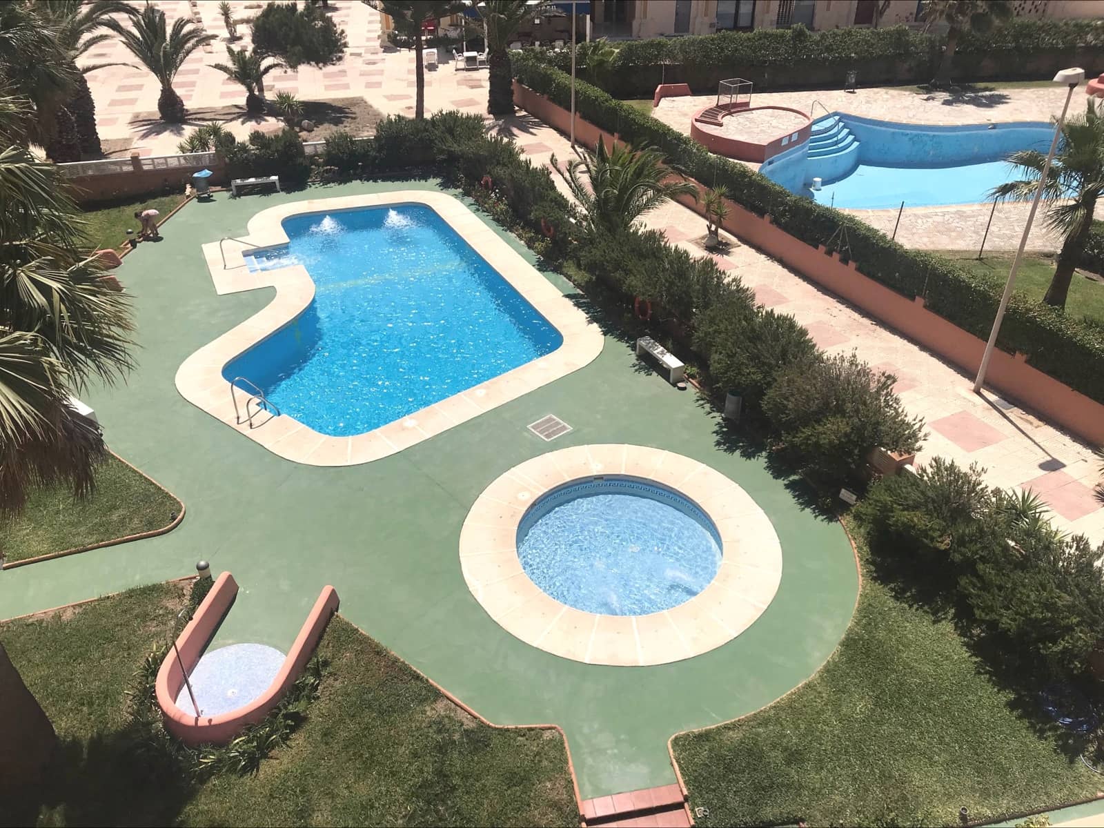 2 makuuhuone Asunto myytävänä paikassa Roquetas de Mar mukana uima-altaan - 229 000 € (Ref: 9761964)