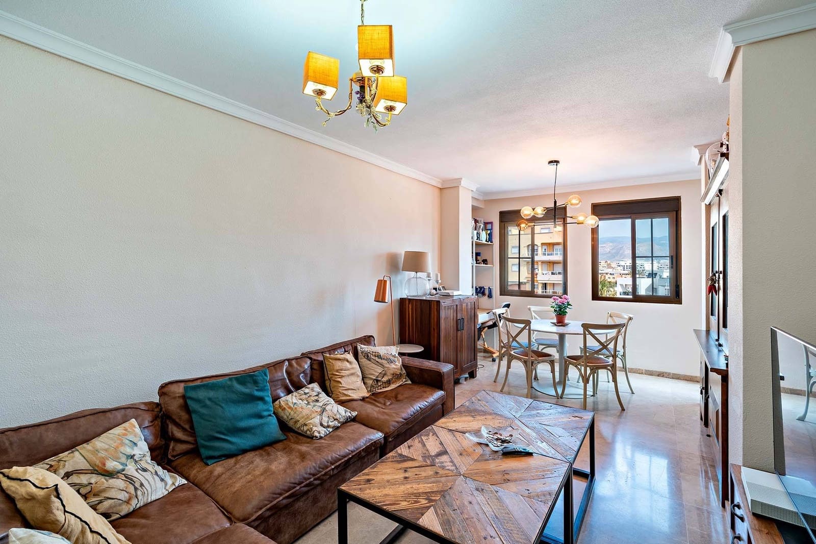 3 sypialnia Mieszkanie na sprzedaż w Roquetas de Mar z basenem garażem - 255 000 € (Ref: 9770619)