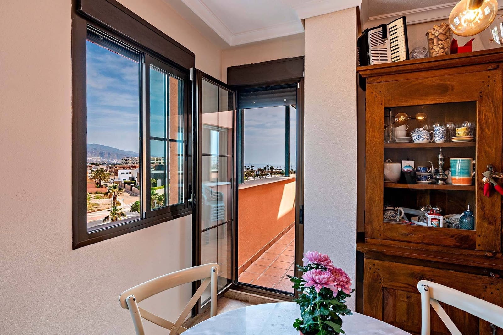 3 sypialnia Mieszkanie na sprzedaż w Roquetas de Mar z basenem garażem - 255 000 € (Ref: 9770619)