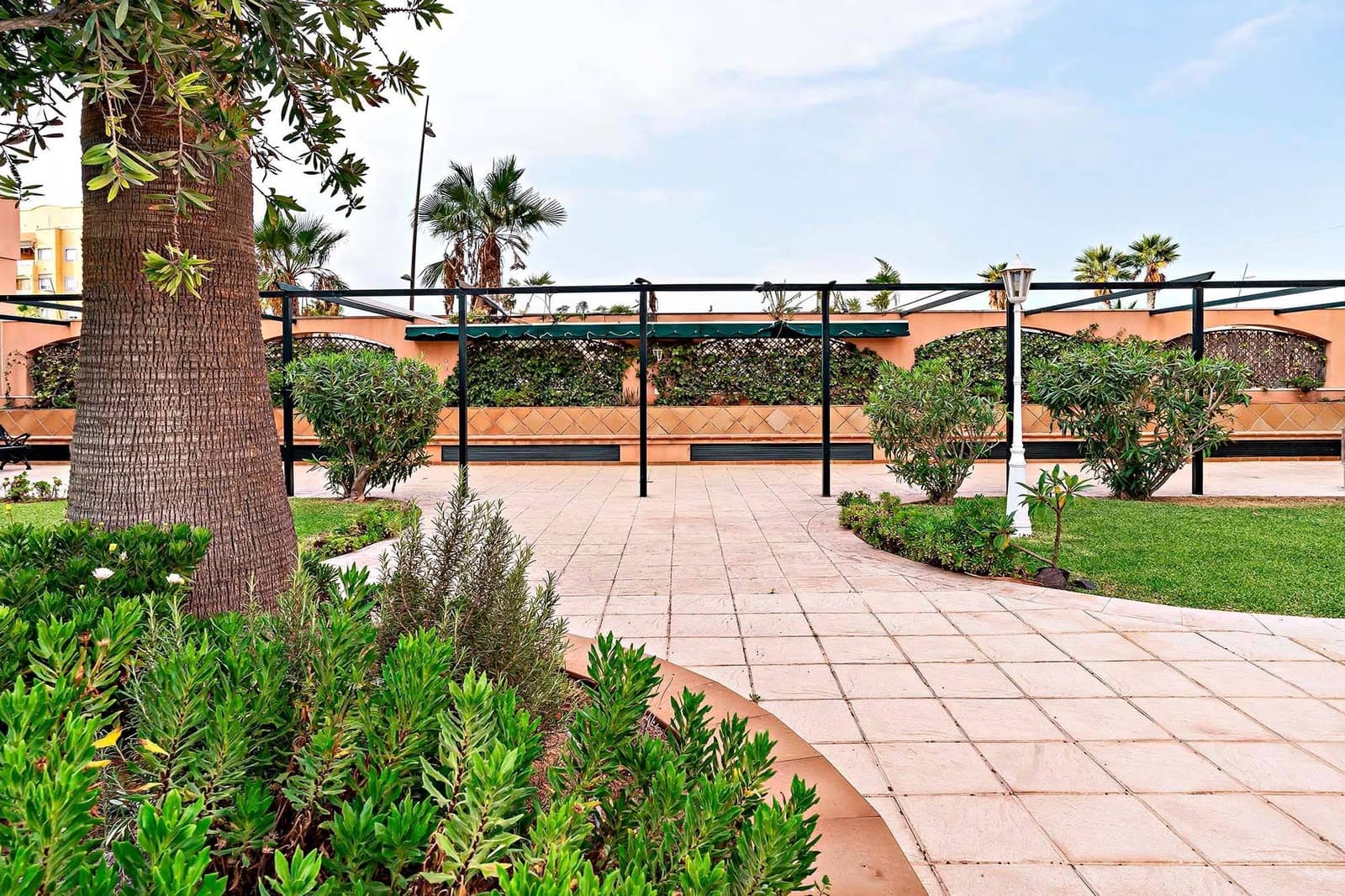 3 sypialnia Mieszkanie na sprzedaż w Roquetas de Mar z basenem garażem - 255 000 € (Ref: 9770619)