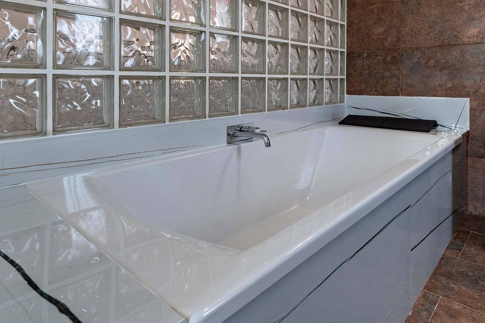 3 soveværelse Rækkehus til salg i Roquetas de Mar med swimmingpool garage - € 353.000 (Ref: 9791033)