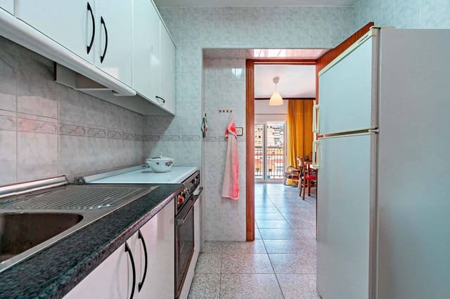 3 slaapkamer Flat te koop in Almería stad - € 145.000 (Ref: 9791034)