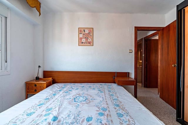 3 slaapkamer Flat te koop in Almería stad - € 145.000 (Ref: 9791034)