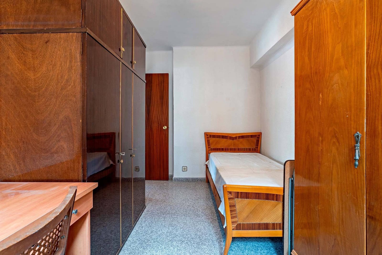 3 slaapkamer Flat te koop in Almeria stad - € 145.000 (Ref: 9791034)