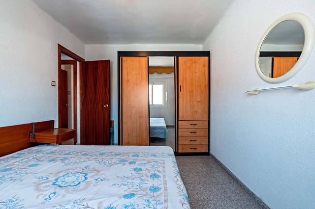 3 slaapkamer Flat te koop in Almería stad - € 145.000 (Ref: 9791034)